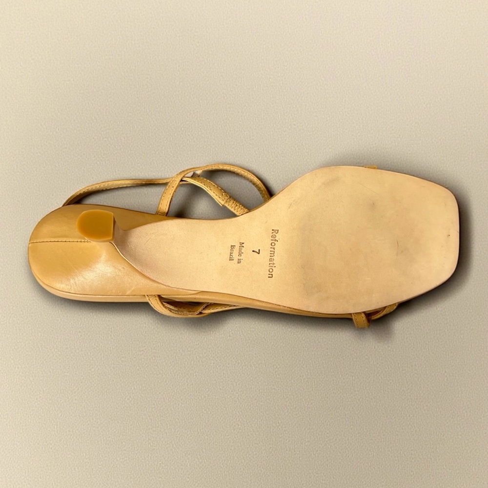 🎉SALE Reformation Serenity Bare Kitten Heel Strappy Sandals Tan Nude - Picture 5 of 6